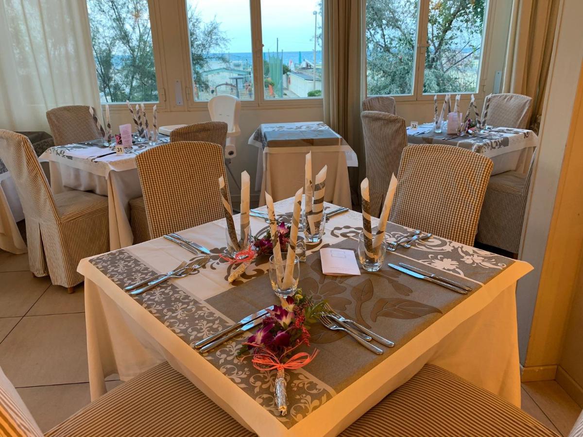 Hotel Viamare Milano Marittima