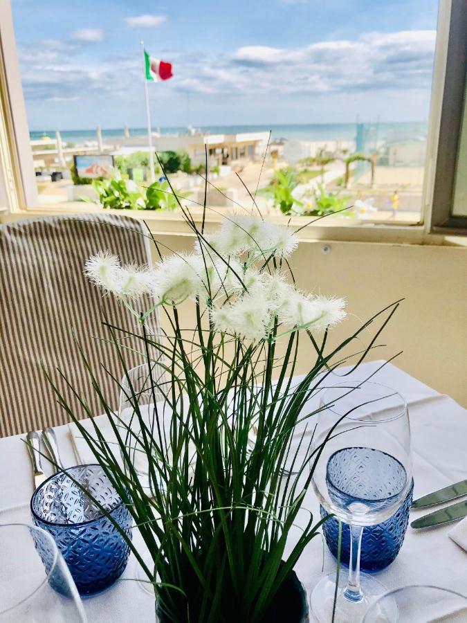 Viamare 3*